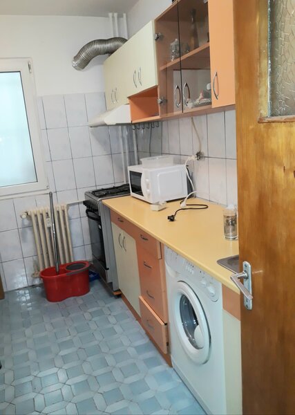 Pantelimon, Vergului, Cora, Spitalul Malaxa, stradal